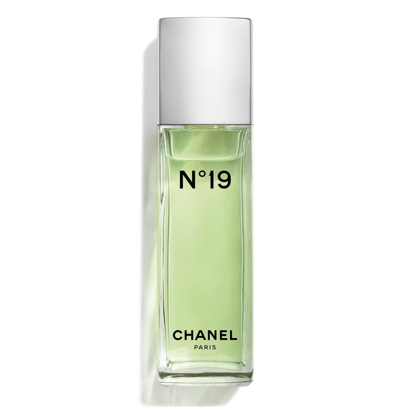 CHANEL N°19 EAU DE TOILETTE SPRAY