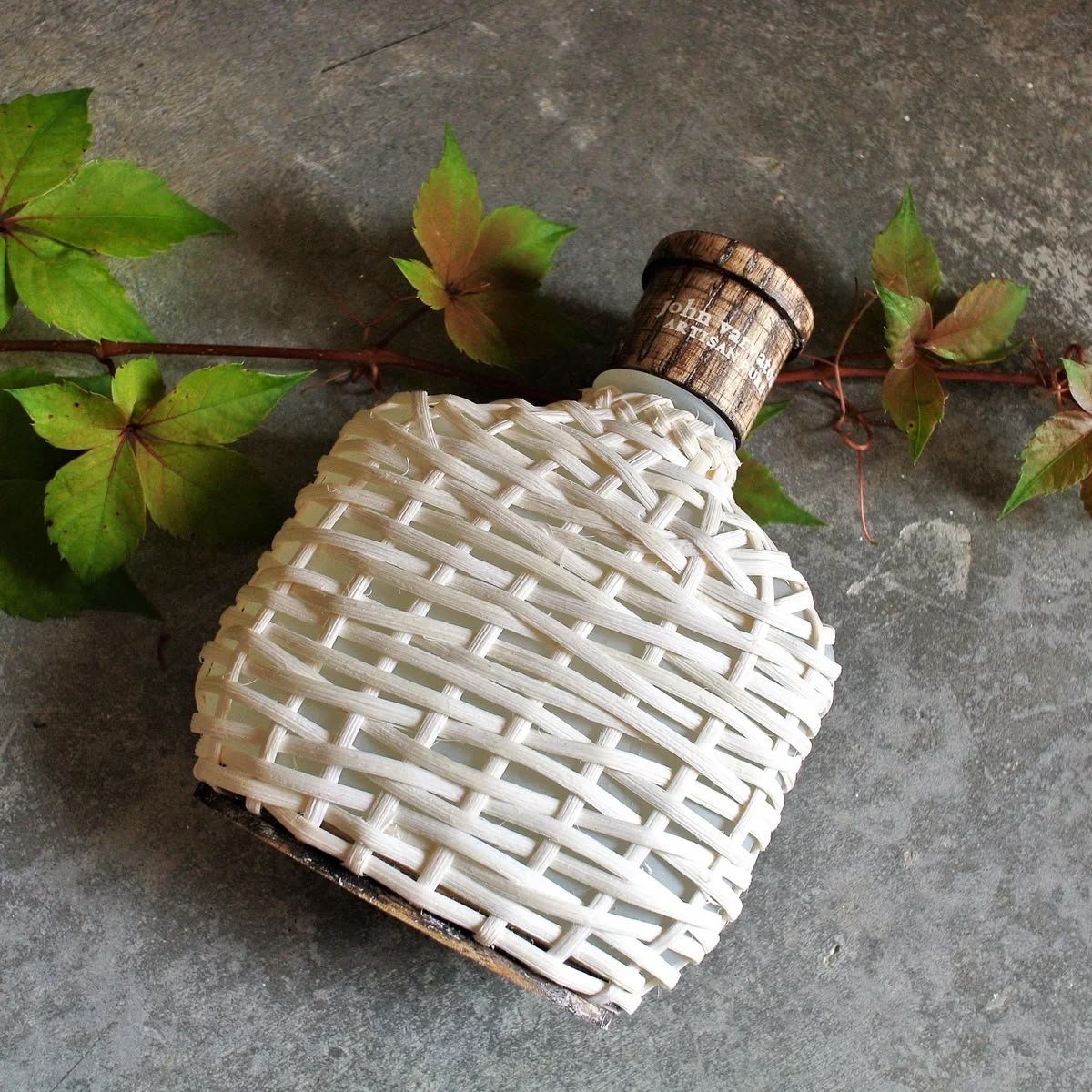 JOHN VARVATOS Artisan Pure