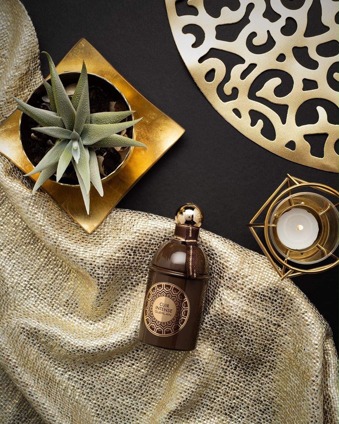 GUERLAIN Cuir Intense